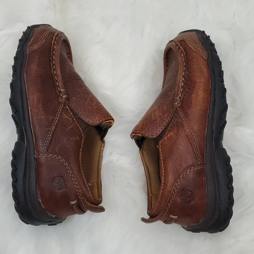 Timberland brown leather boy slip on shoes size 11